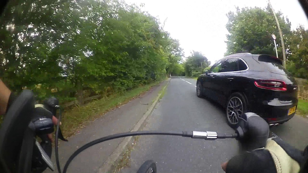 Wike ridge lane onto Forge lane near hatrwood house Leeds on the boardman cross bike