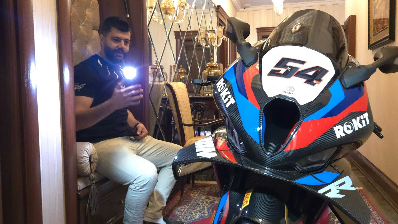 WSBK BMW M1000RR Champions, edition ￼54 toprak