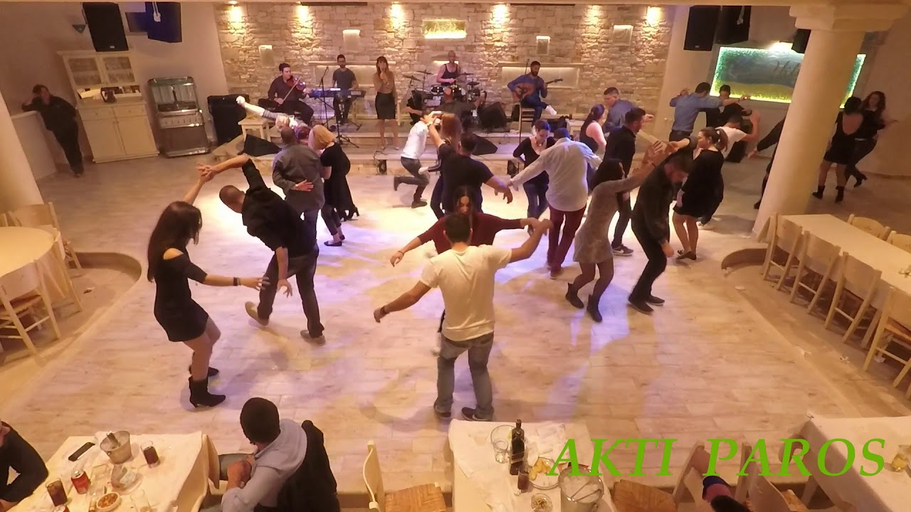 NOMIKOY - ΜΑΝΩΛΑΣ ΣΤΟ ΑΚΤΙ ΣΤΗΝ ΠΑΡΟ!!