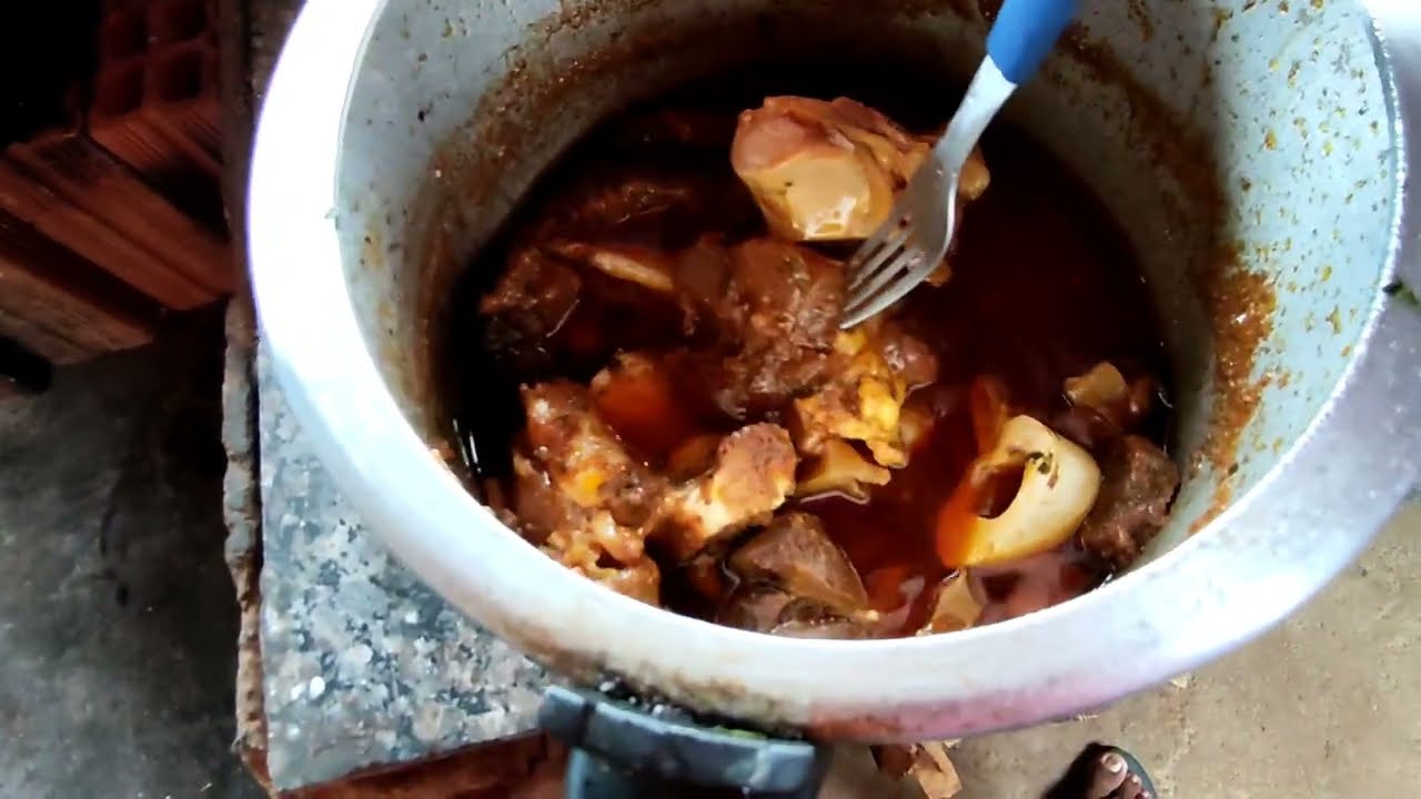 O almoço de hoje teve chambaril