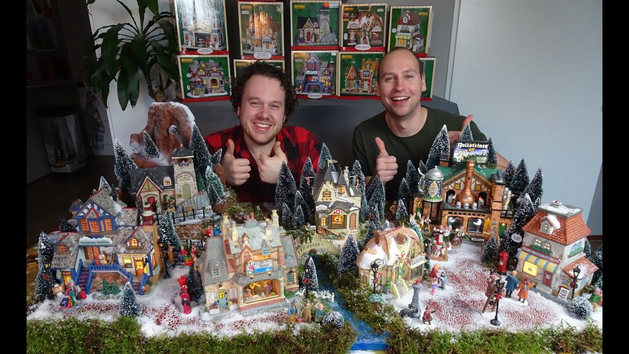Berg/heuvel landschap met rivier - Lemax kerstdorp - De kerstdorpbouwers