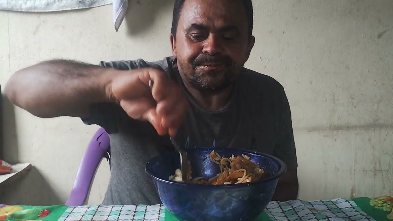 Almoço da roça com seu francisquinho galinha caipira 