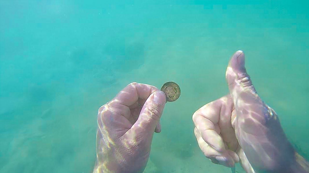 🌊💍👑IMPERIAL BEACH. GOLD. Metal Detecting Underwater.
