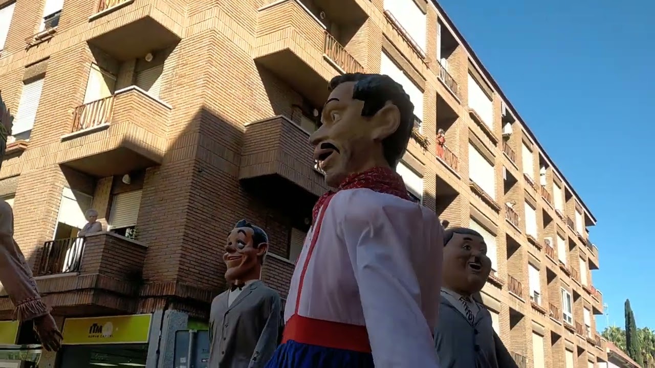Gigantes y cabezudos Alcalá de Henares 2023 CAP 11