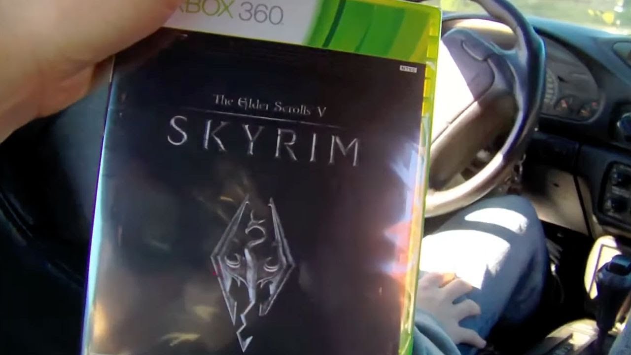 BUYING SKYRIM ON LAUNCH DAY