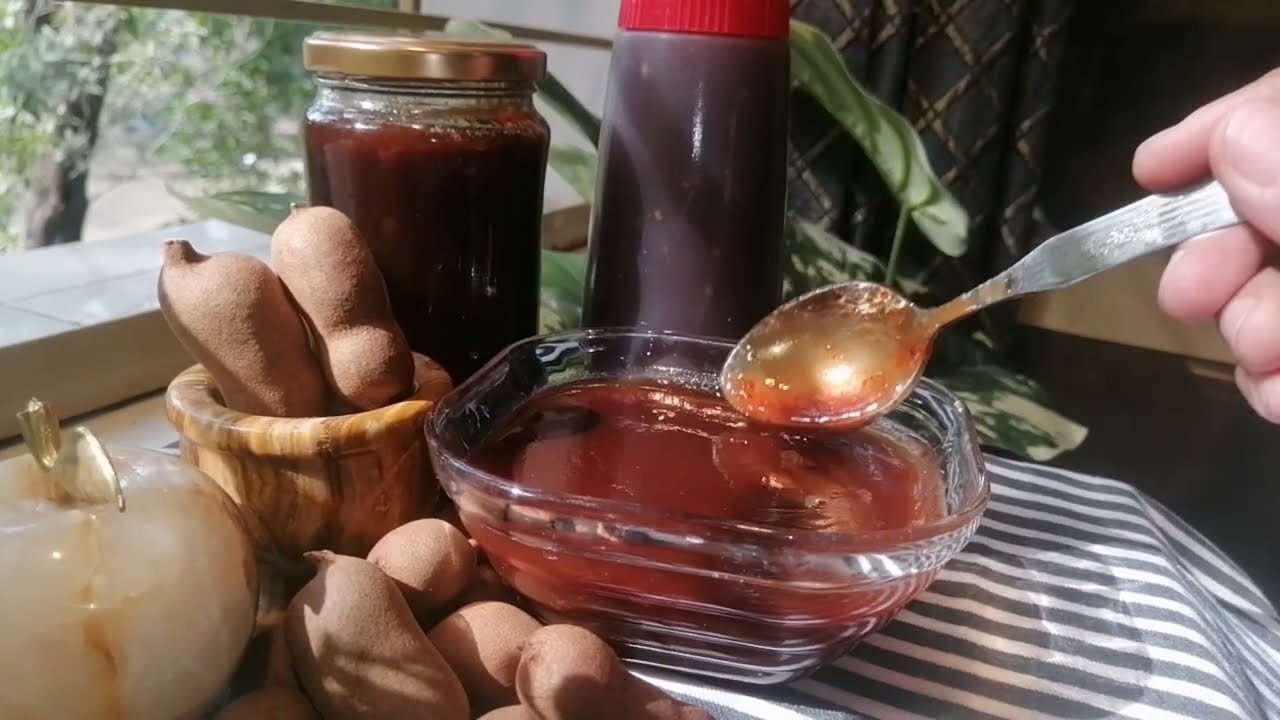 Imli ki Chutni (Tamarind Chutni), perfect dipping sauce for crispy Samosas, Pakoras, and Kachoris