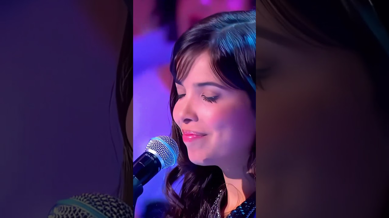 INDILA - Love Story (Live, 300 Ch&oelig;urs) HDR.4K.60FPS