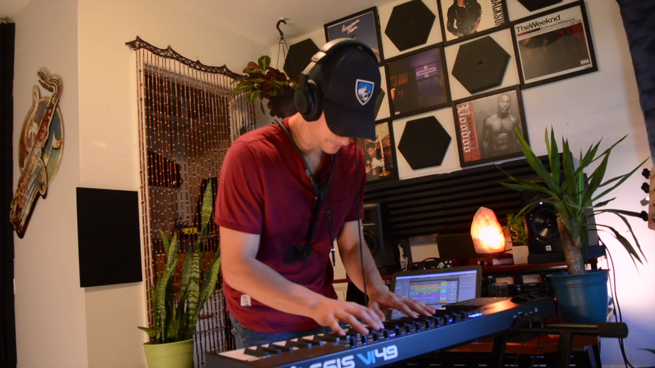 Mac Ayres - Calvin's Joint // Live Loop Session by Pants //