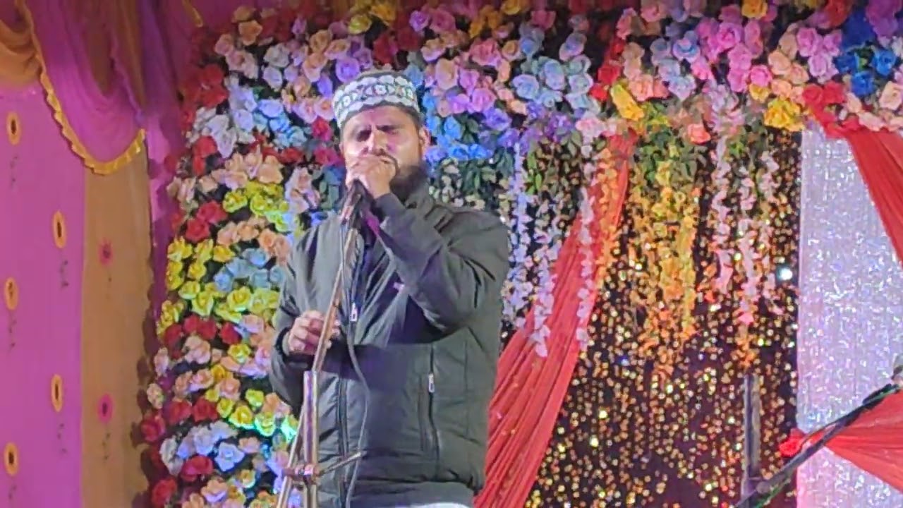 Yuvraj Ram#public#ekmotahathighumechala #Shahrukh#short video live my love
