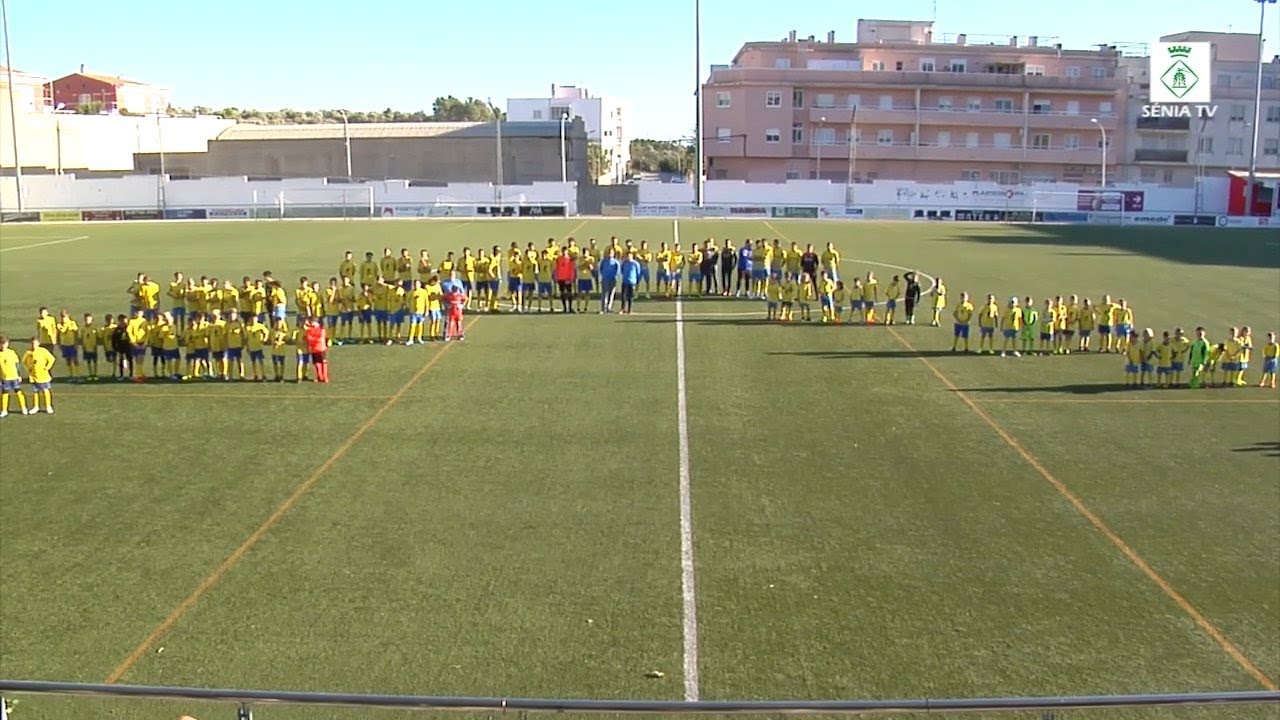 Presentació de tots els equips del CF La Sénia 3 de novembre de 2019