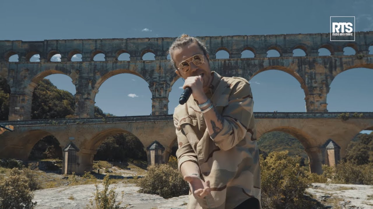 Rts la radio du sud, concert acoustique de Julien Doré LIVE au pont du gard france