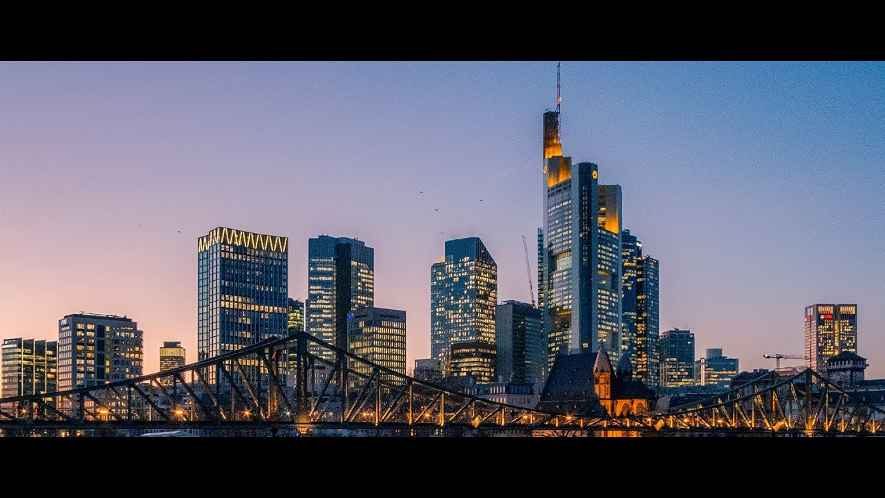Frankfurt at Night 2020 – 8K Timelapse Film