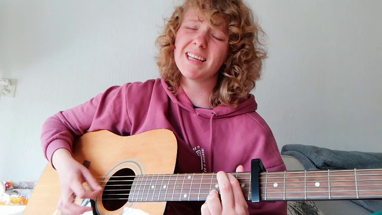 Marshmello ft. Khalid - Silence (cover by Brecht)