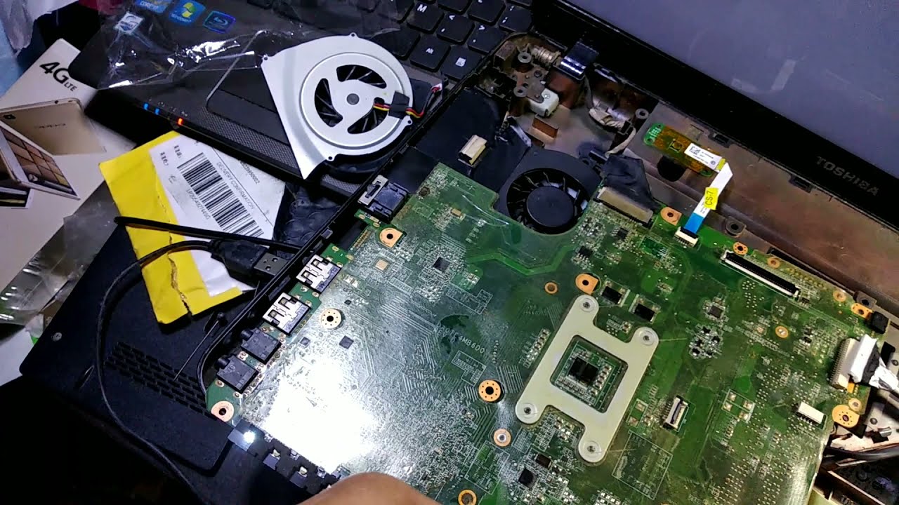 Laptop toshiba satellite L740 mati sendiri setelah beberapa menit nyala(over heat)