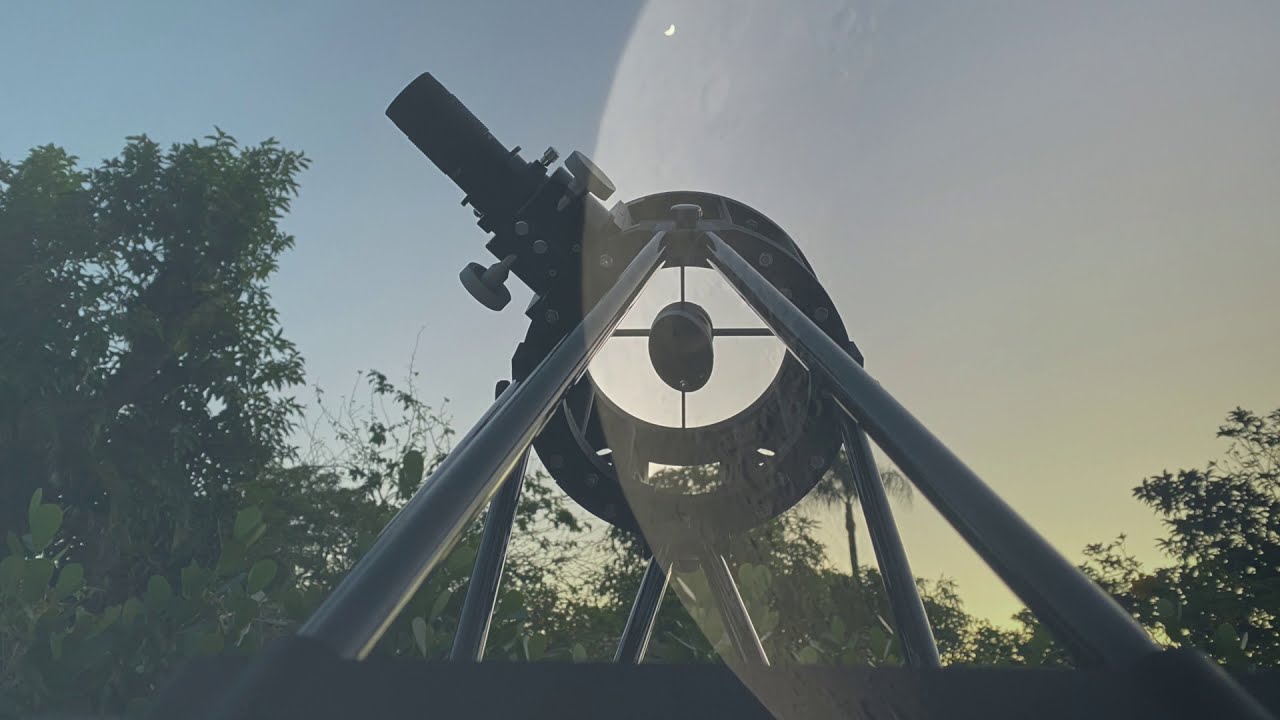 The Moon:  3D-printed Reflector Telescope