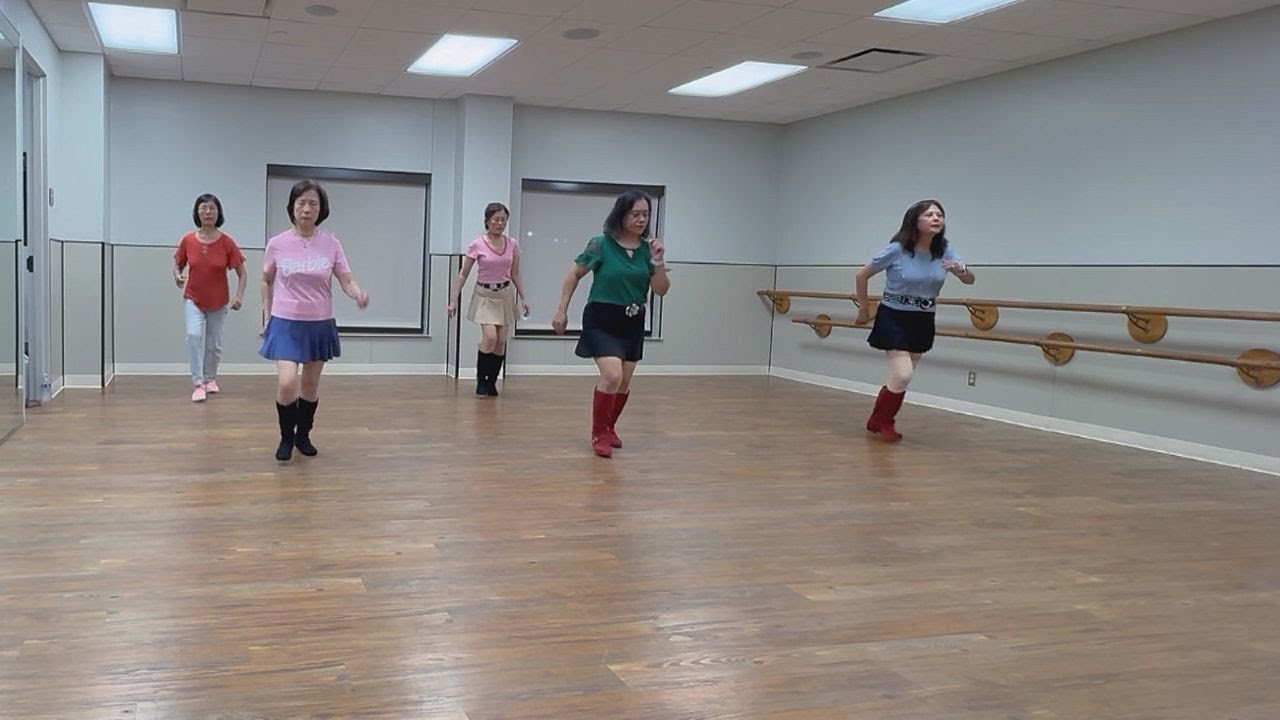 Stomp 2,3,4 - Line Dance (Demo)