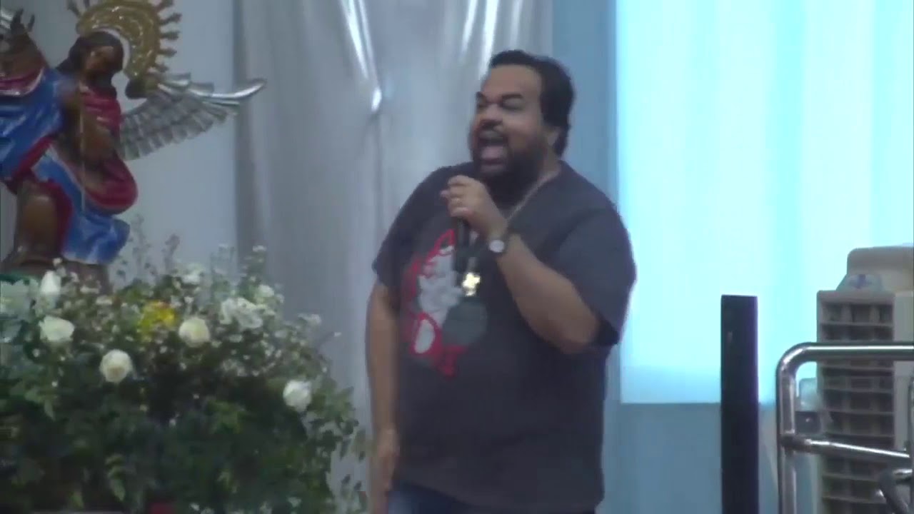 A Rainha do Apocalipse. // Moisés Rocha