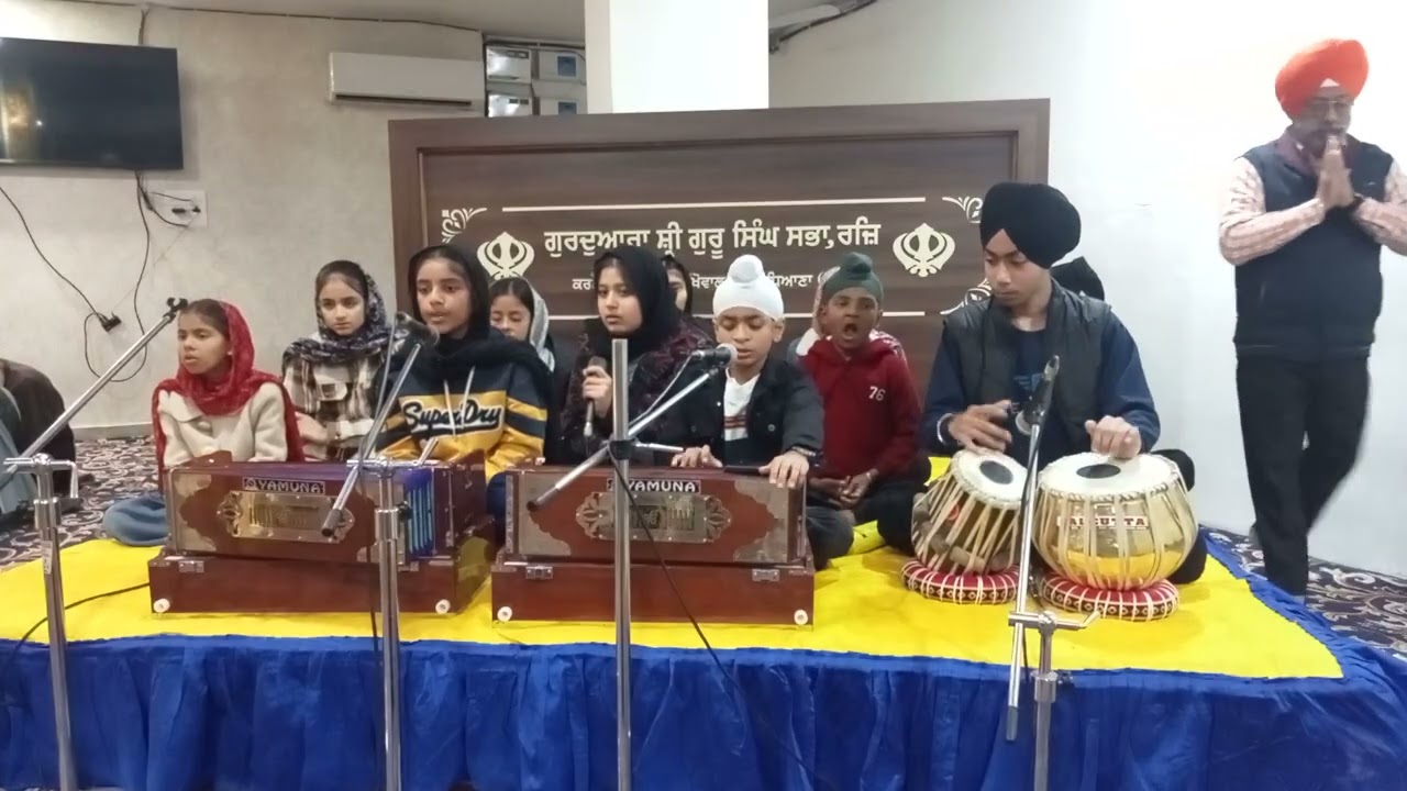 ਰਸਨਾ ਰਸੀਲੀ ਨਾਹਿ (Rasanā rasīlī nāhe) - By Gurvansh Singh