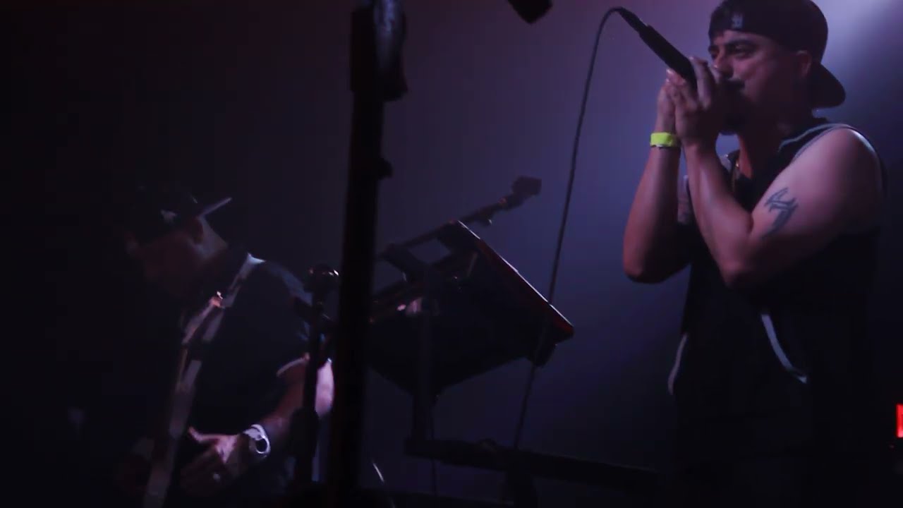 Passenger (Live - Diamond Eyes)