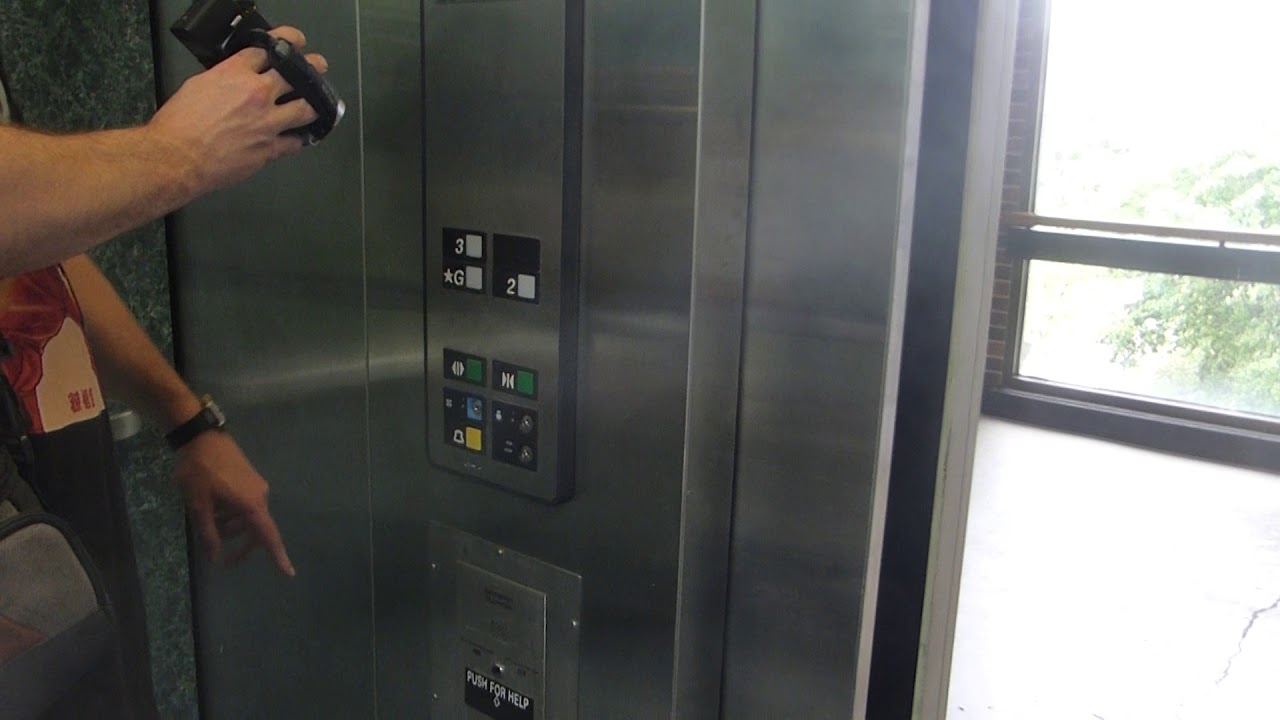 Otis Hydraulic Elevator At SMU Florence Hall (With DieselDucy)