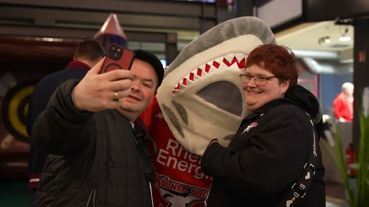 Der Kölner Haie Dauerkarten-Fan-Tag 2024
