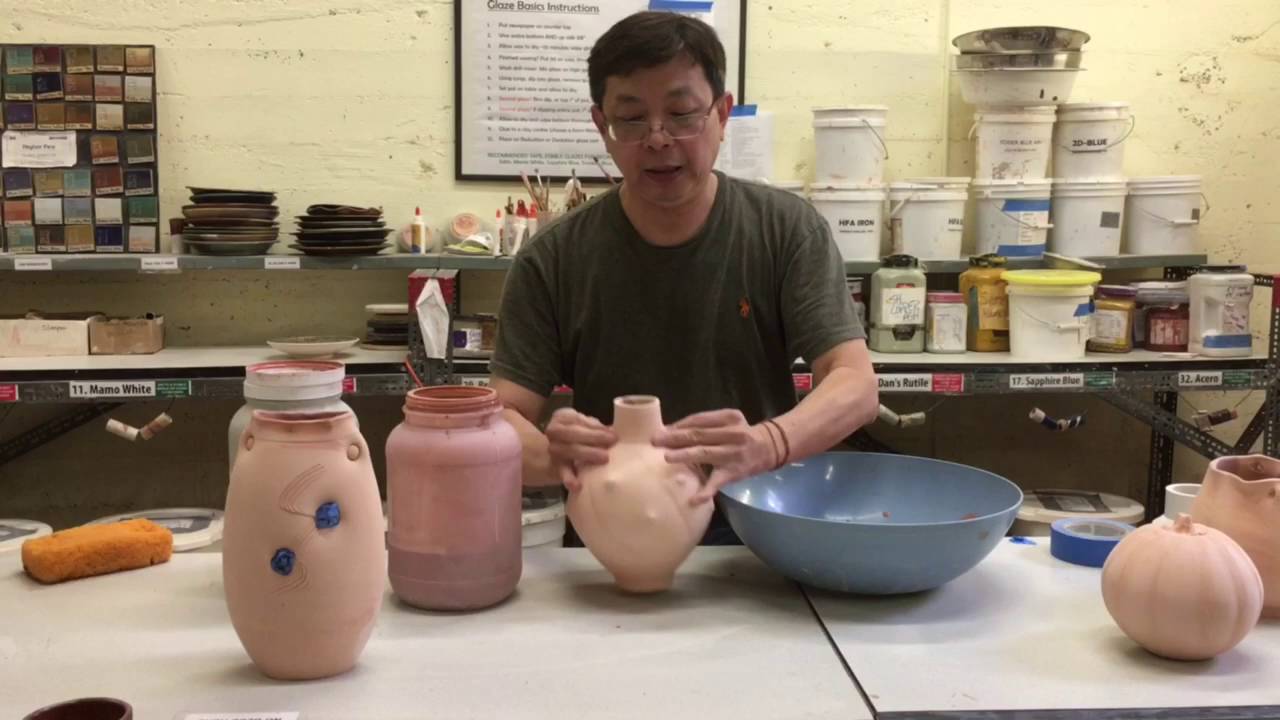 248. Spraying Glazes on Altered Vases with Hsin-Chuen Lin ~ 6/1/2016 Higher Fire Class Demo 林新春