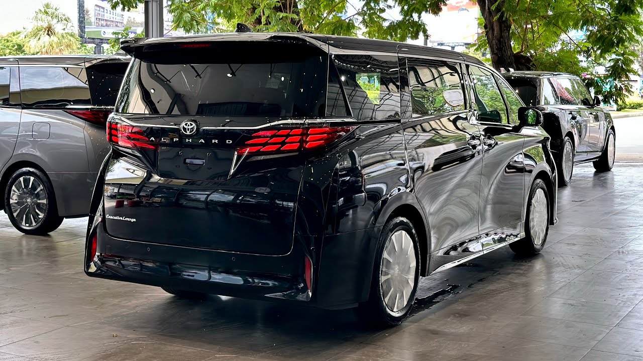 All New Alphard 2024 MPV (VIP) Review Interior and Exterior