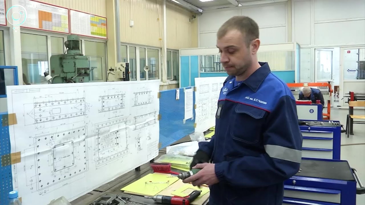Каких специалистов не хватает заводу Чкалова?