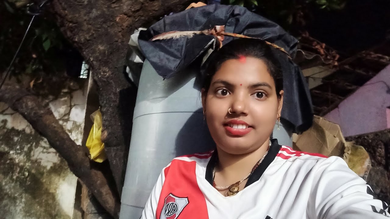 Poojanaveen Pal is live hello dosto dosto 😍❤🥰😘 #goa #live #youtube #youtubelive #poojanaveen 