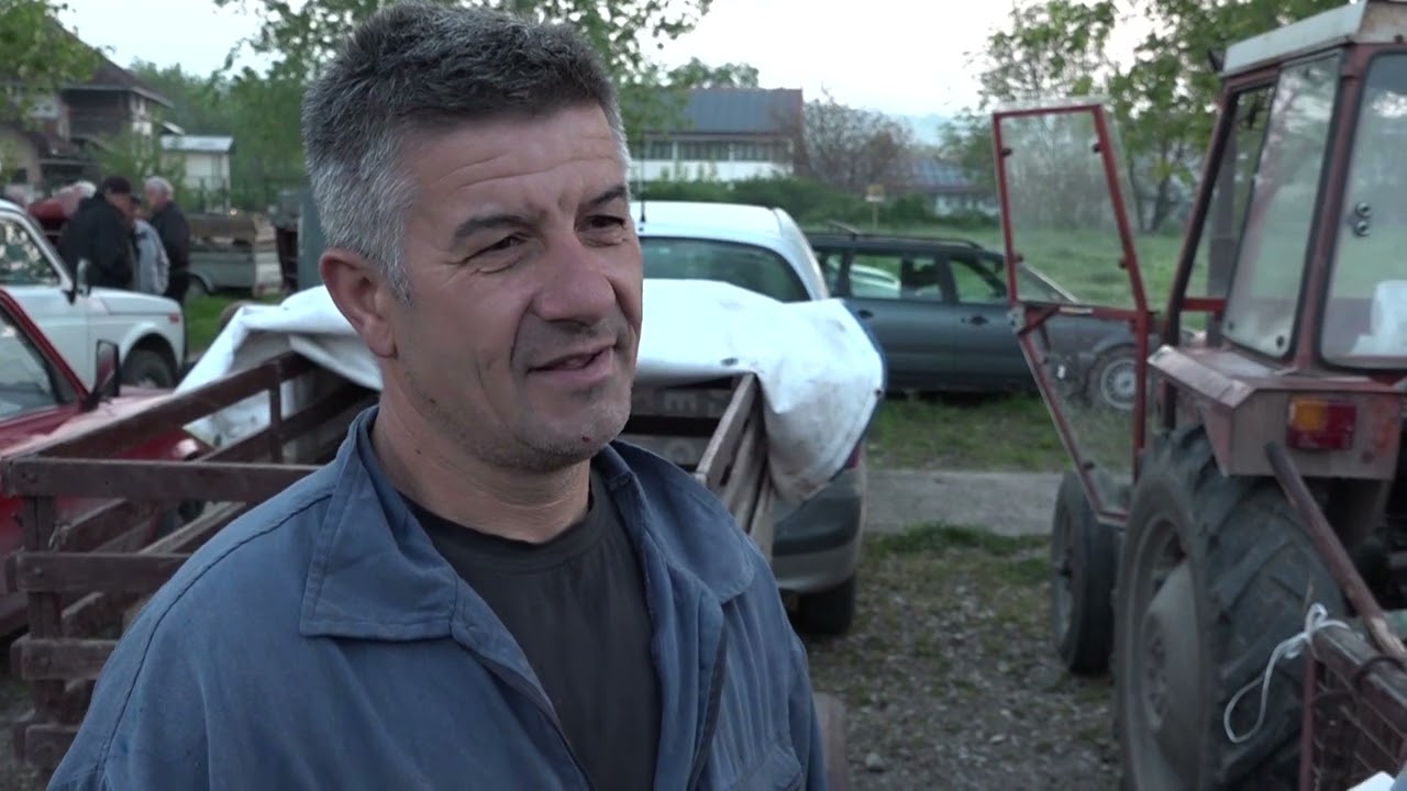 ČAČAK 05.05.2023. Ponuda prasića i jagnjića na čačanskoj stočnoj pijaci