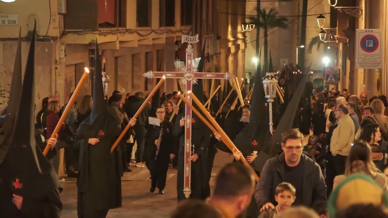 Hermandad de La Soledad de Almería 2025 - Plaza de la Administración Vieja | 4K
