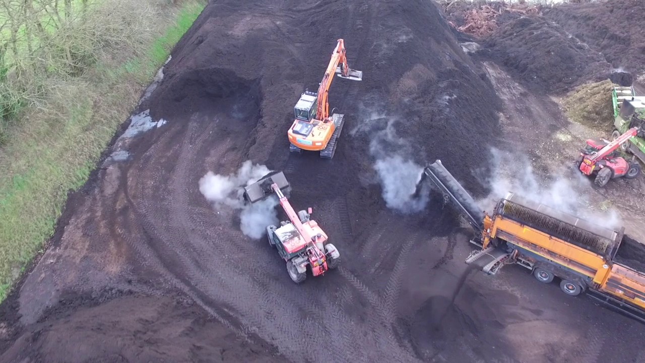 Wilibald and Doppstadt - Screening compost 2017 - DJI Phantom 3