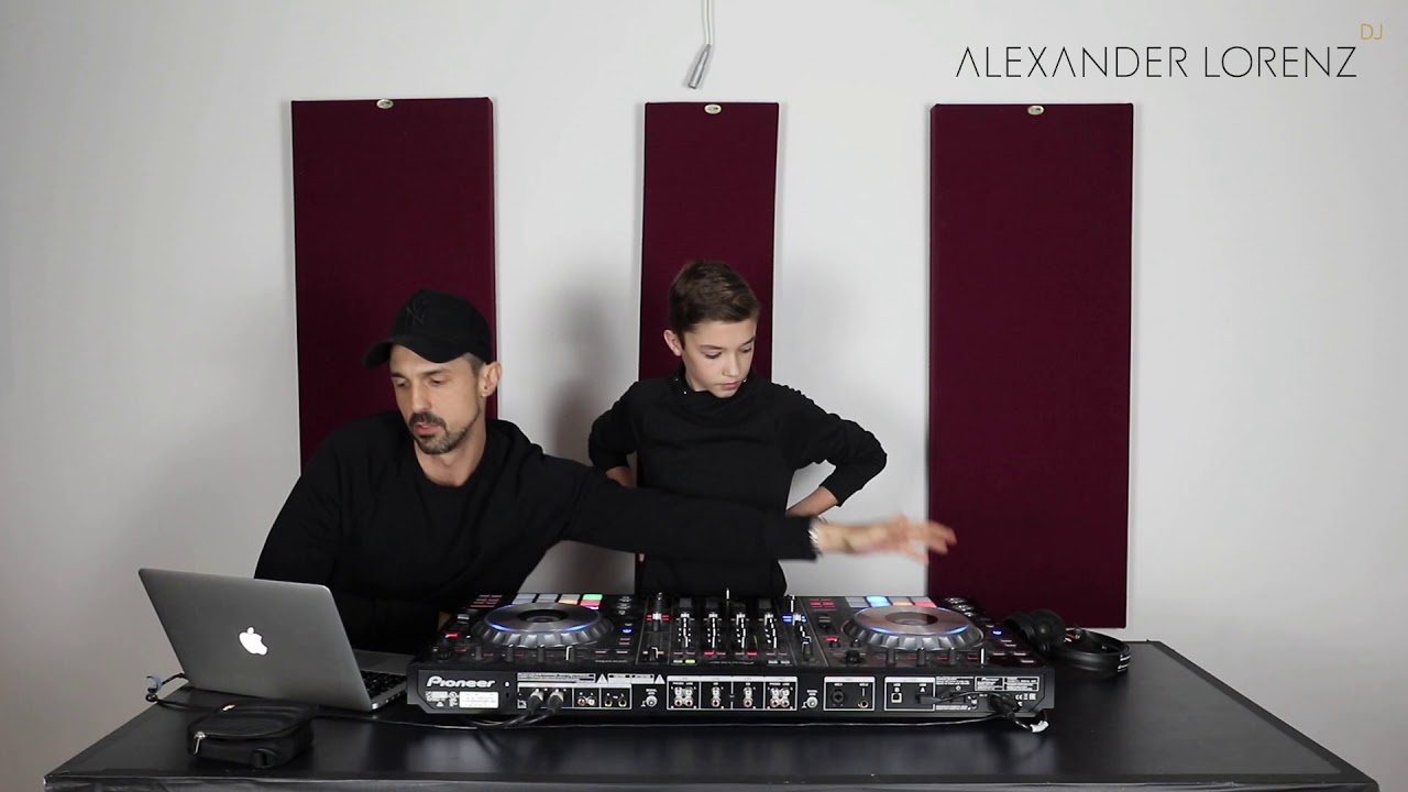 DJ Beatmatching Tutorial: Luis First Lesson Teil 1