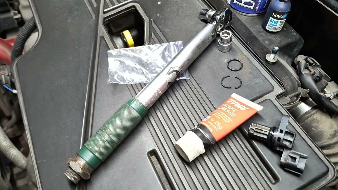Suzuki SX4 заміна ущільнення датчика розподільного валу #suzukisx4