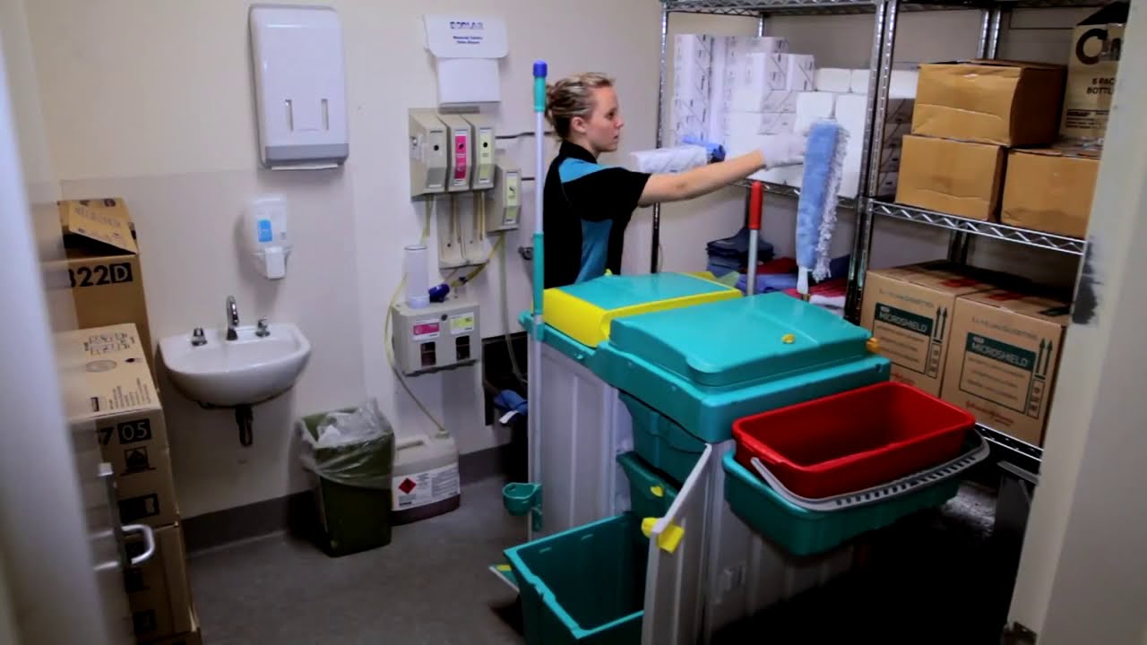 Setting Up Your Cleaners Trolley | The Interclean Group