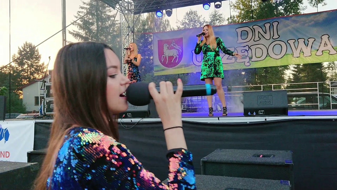 Top Girls - Czeski film  - Urzędów
