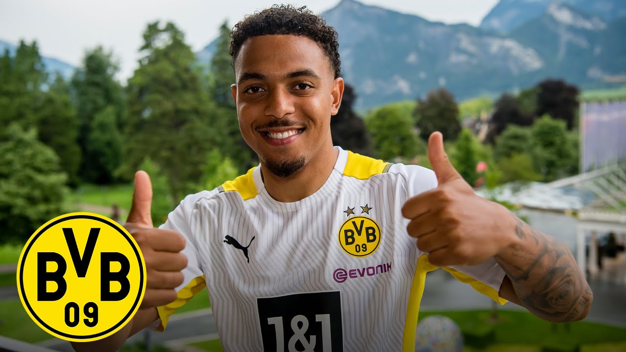 Borussia Dortmund sign Donyell Malen!