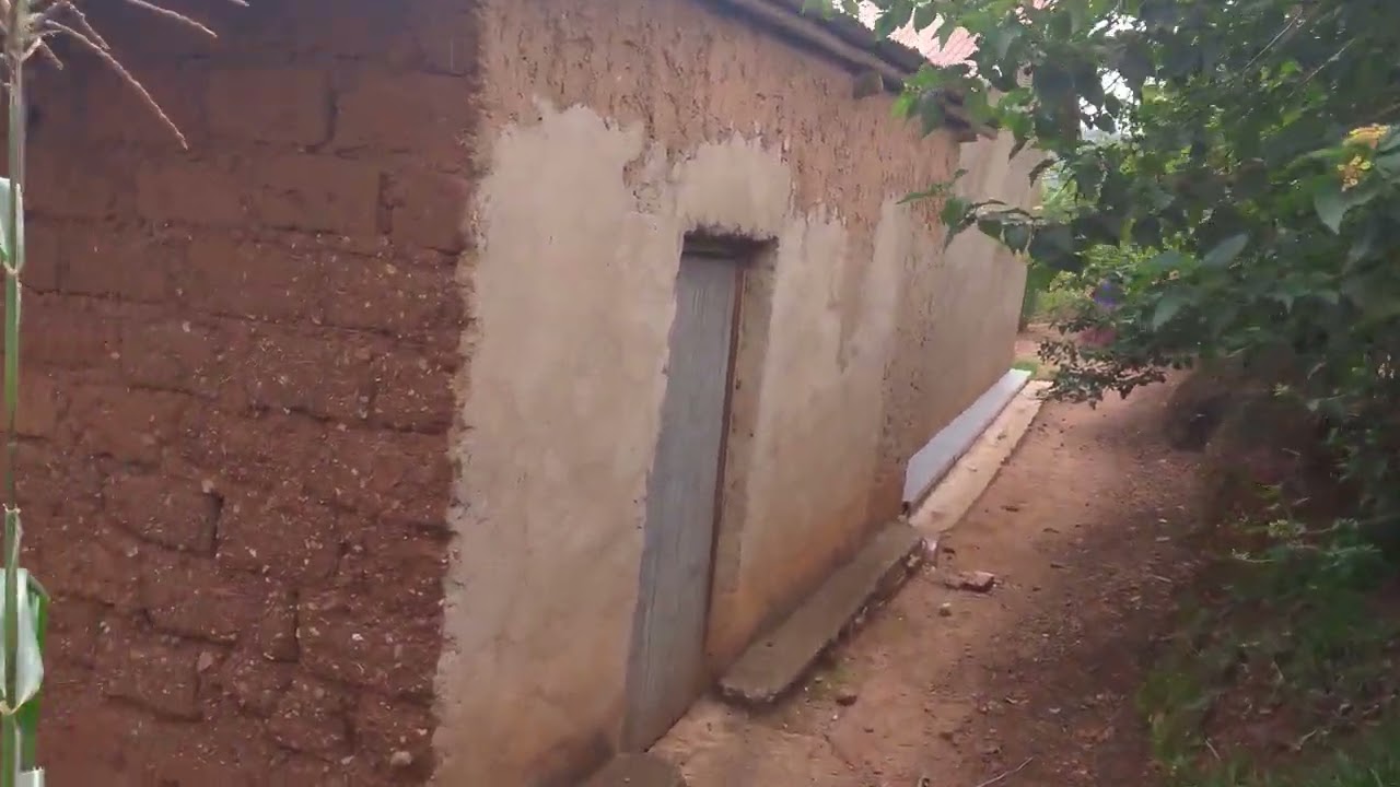 Kuri million 18 waza ukihahira ahantu hafatika irebere nawe tubaze +250788897297