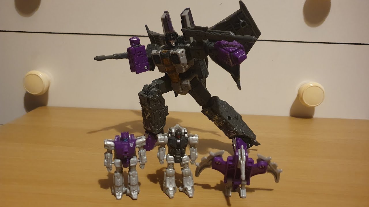 Transformers Reviews - Siege Decepticon Phantomstrike Squadron