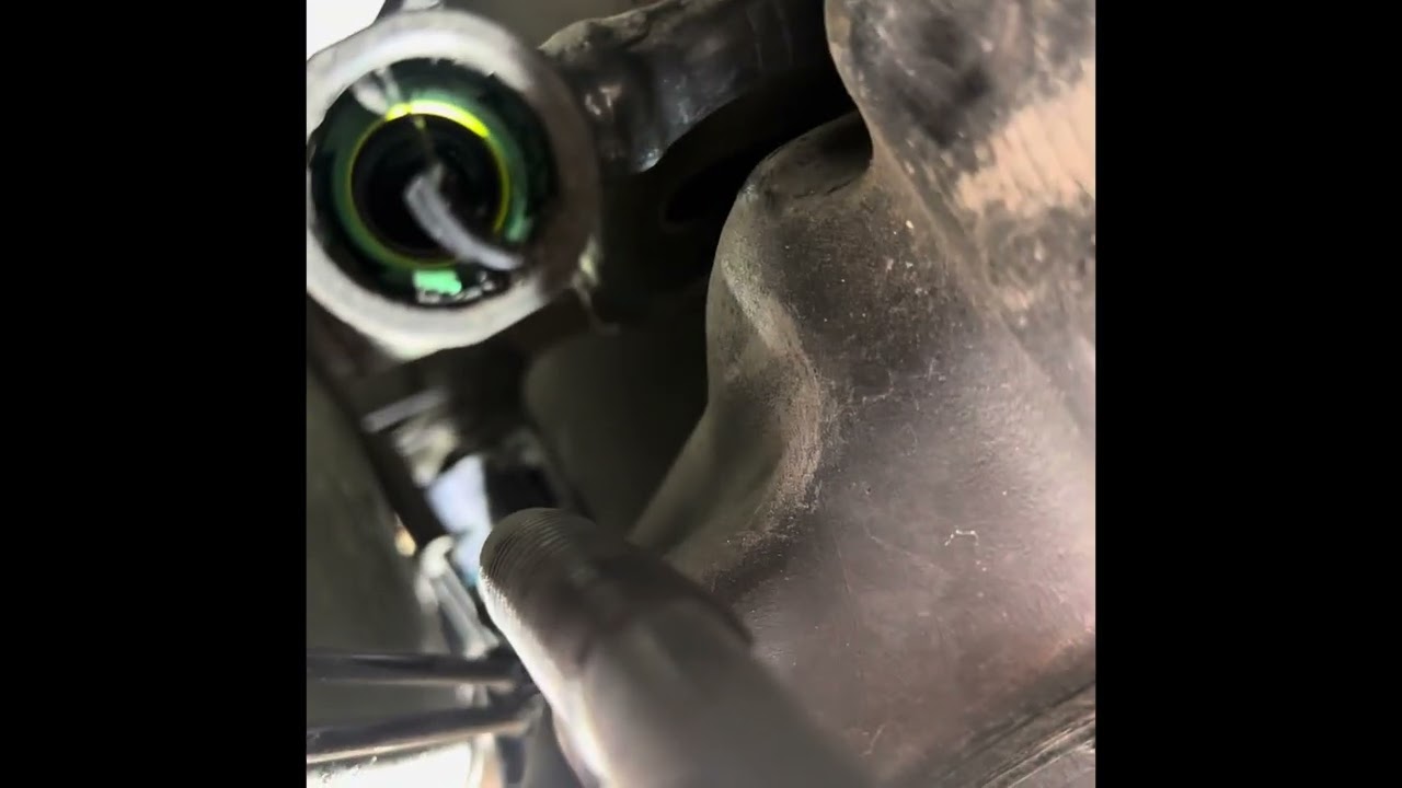 2008 Chevy Malibu 2.4 canister vent valve and carbon canister filter removal