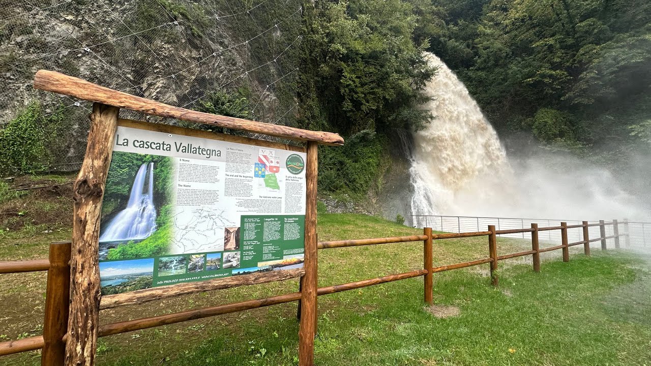 Asso - Lo spettacolo della Cascata Vallategna in piena