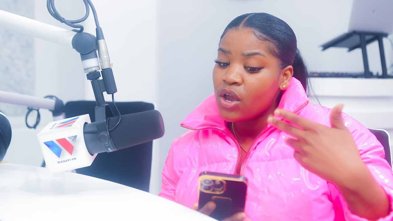 NIFFER AWAPASUA WANAOMSEMA VIBAYA / WAJE NITAWALEA NA FAMILIA ZAO / NINA HELA