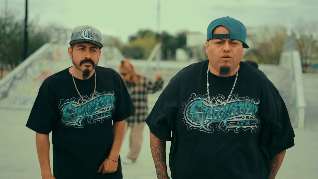 KUMBIA GANGSTA (GANGSTER FAMILIA)