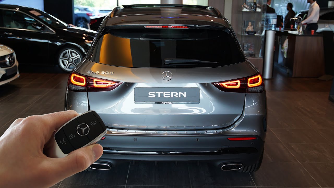 2020 Mercedes GLA (164hp) - Sound & Visual Review!