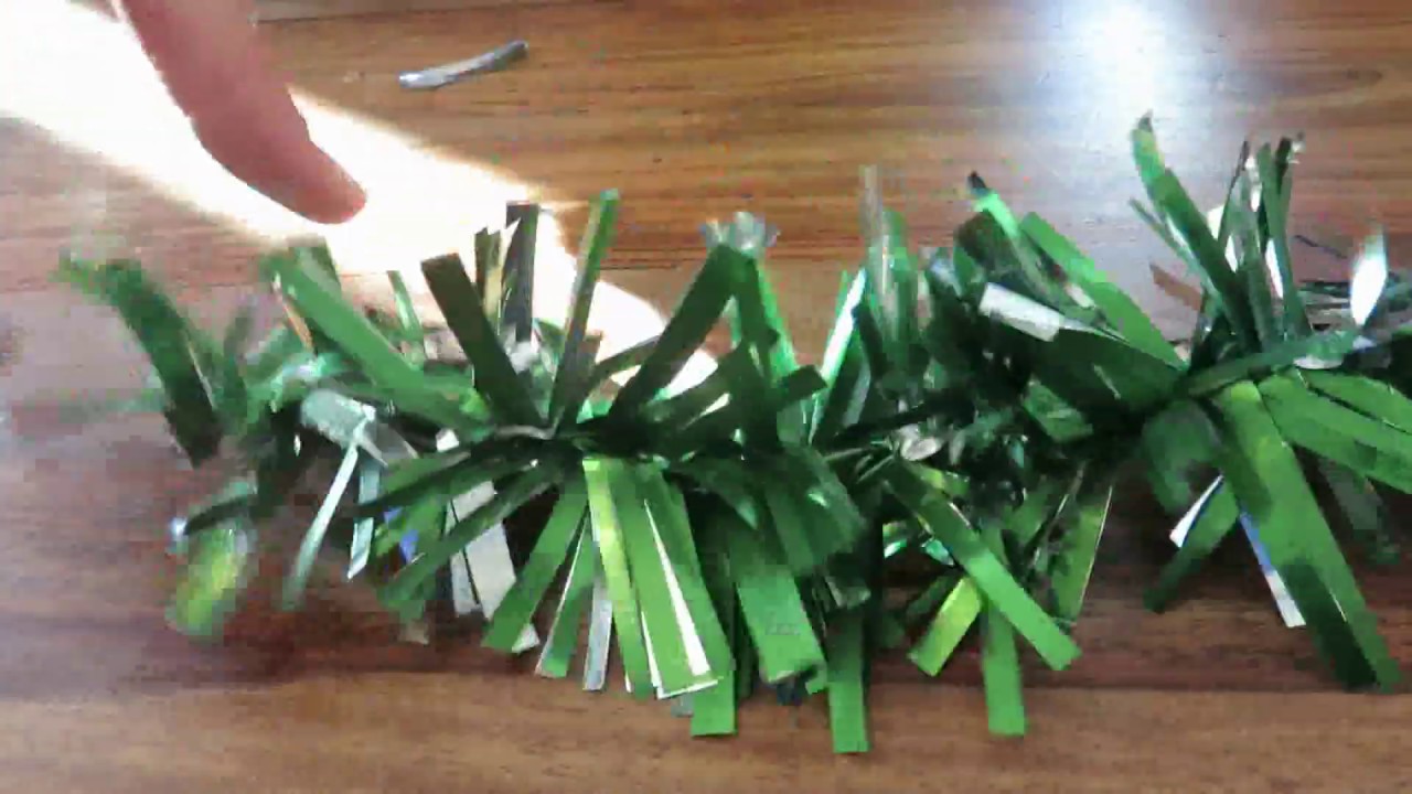 DIY : How to make a real Christmas tinsel yourself