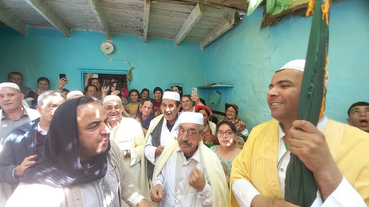 JSK : Les Traditions En Kabylie , Village de TIGHILT 