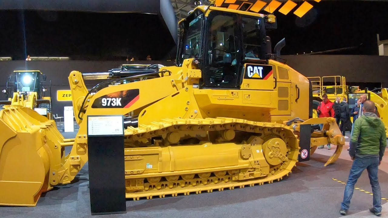 A Tour of the Cat Stand at Bauma 2019
