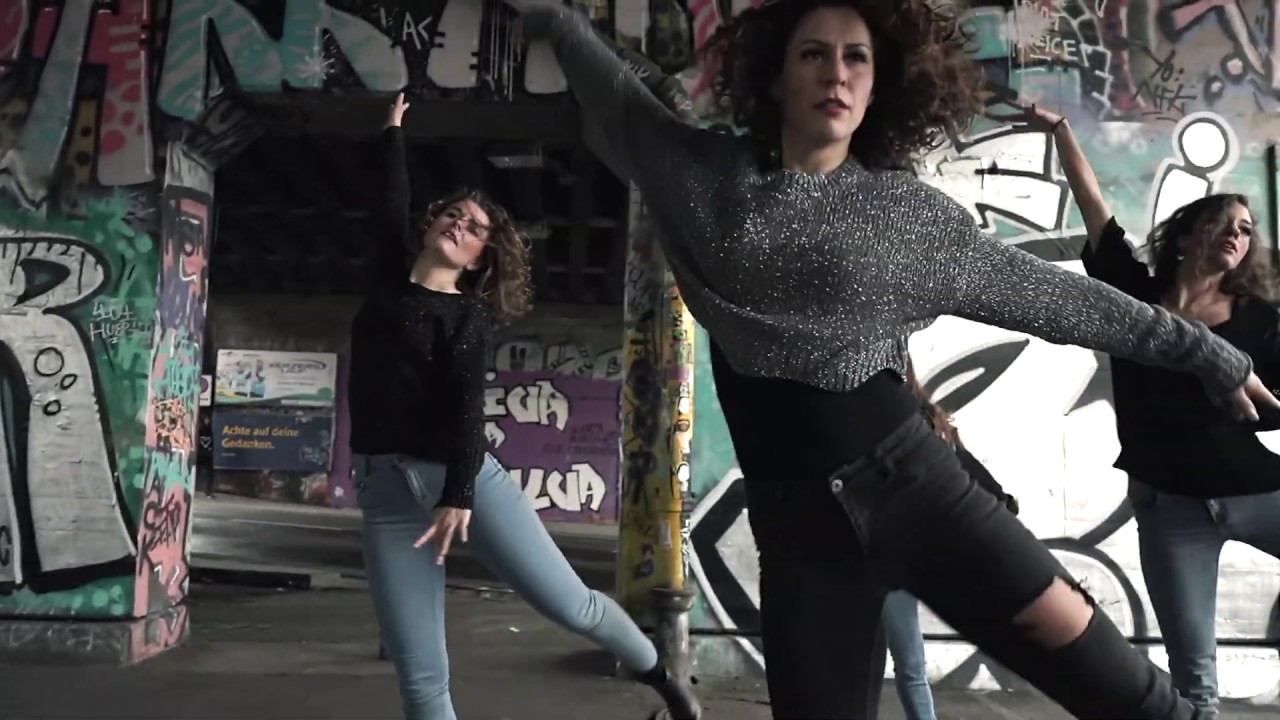 Salsa Fusion by Simosura | Swiss Dancer 🇨🇭