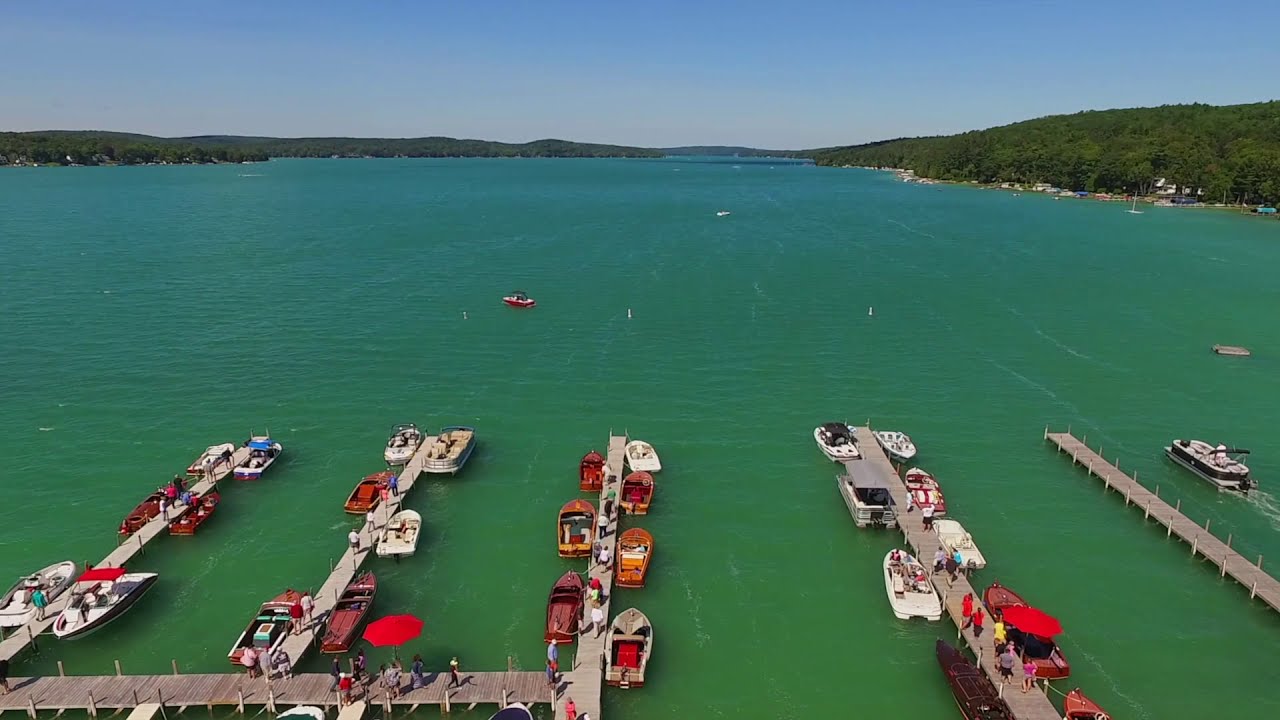 Northern Michigan Escapes Drone Tour of Walloon Lake