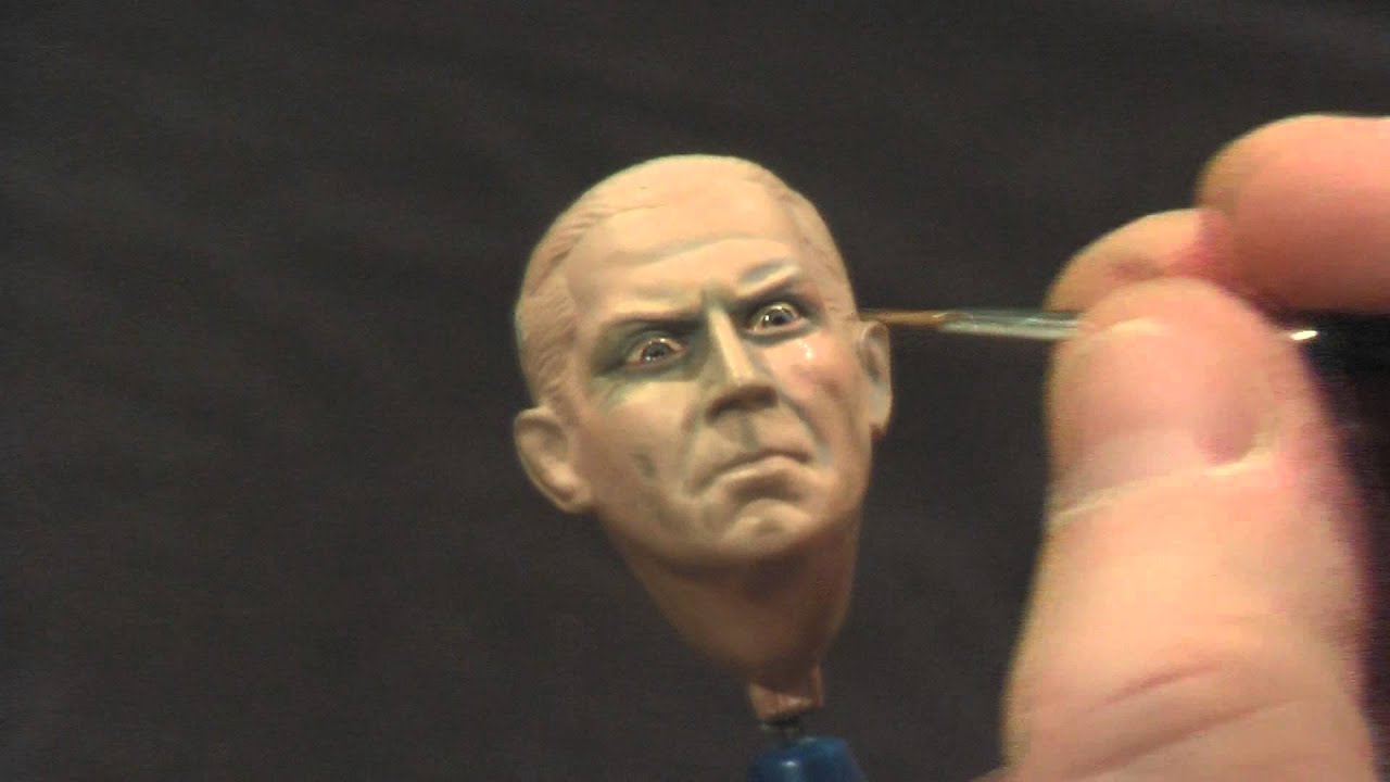 Painting a Large Scale Figure without an Airbrush Part 2 - The Face